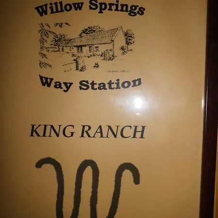Bed & Breakfast Willow Springs Way Station *